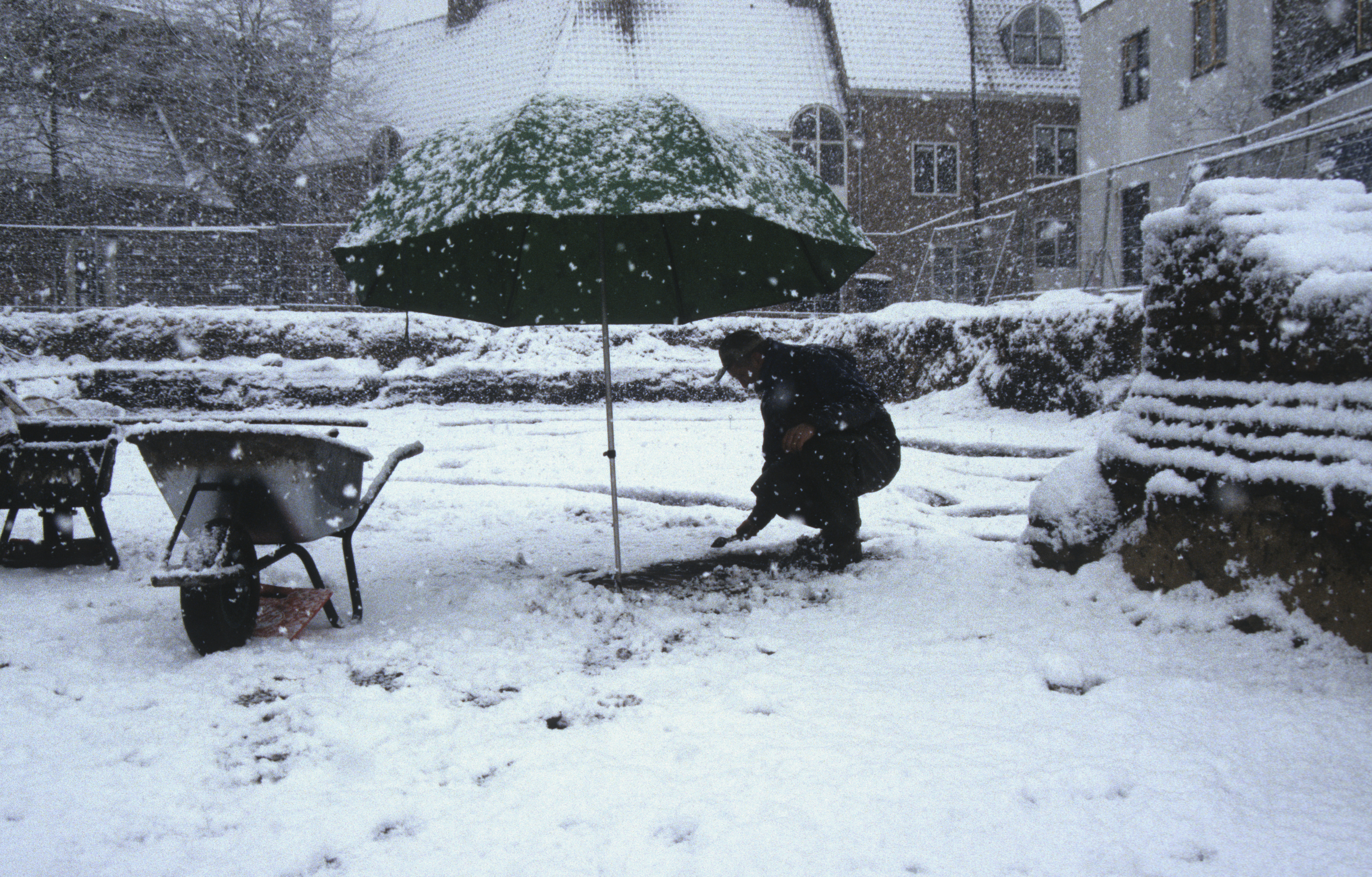 Opgraven in weer en wind